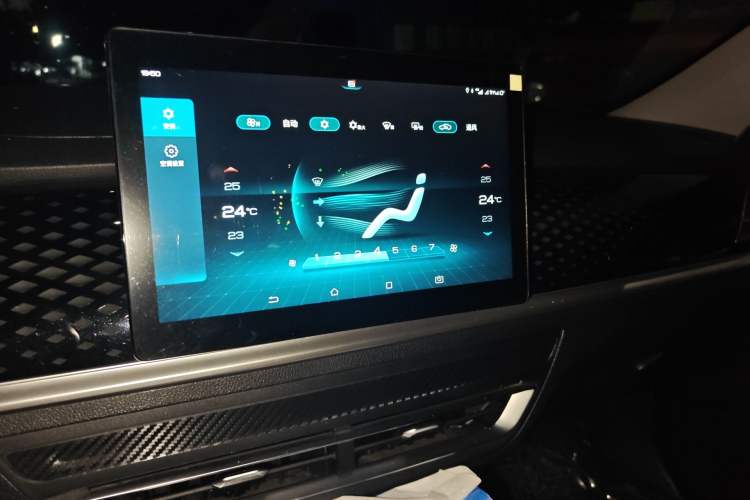 Used BYD Qin PLUS 2021 EV 400KM Leading Comfort Edition
