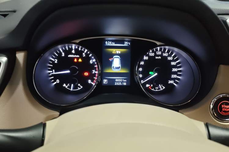 Used Nissan X-Trail 2015 2.0L CVT Comfort MAX Edition 2WD