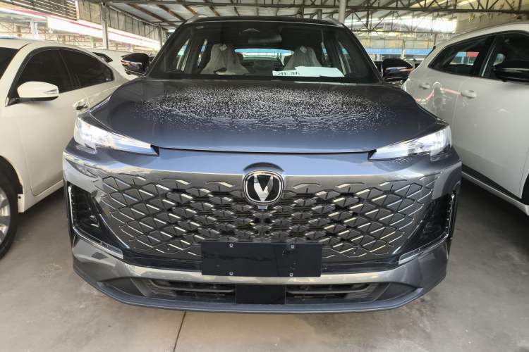 Used Changan CS55PLUS PHEV 2025 Smart New Blue Whale 125km Battleship Edition
