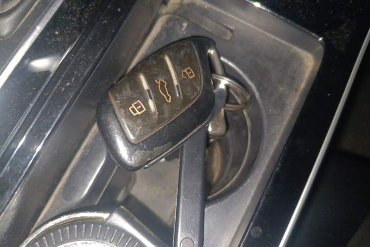 Used Roewe i6 MAX New Energy 2020 1.5T PHEV Sporty Cool Edition
