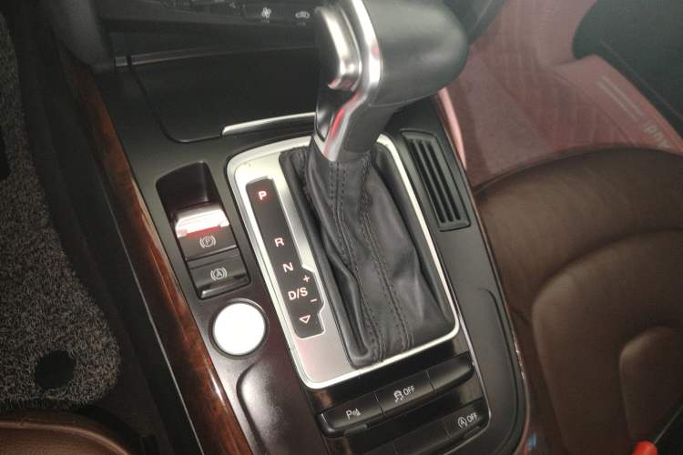 Used Audi A4L 2015 35 TFSI Automatic Comfort Model