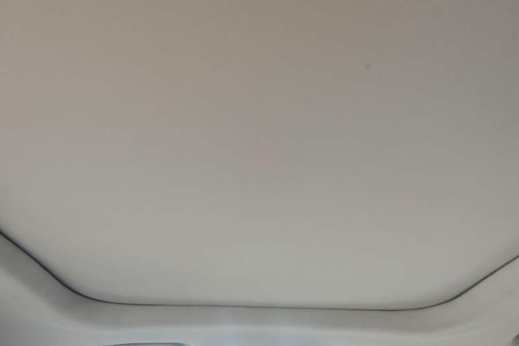 Used SOL X8 2021 300T DCT Leading Smart Connectivity Version 7 Seats