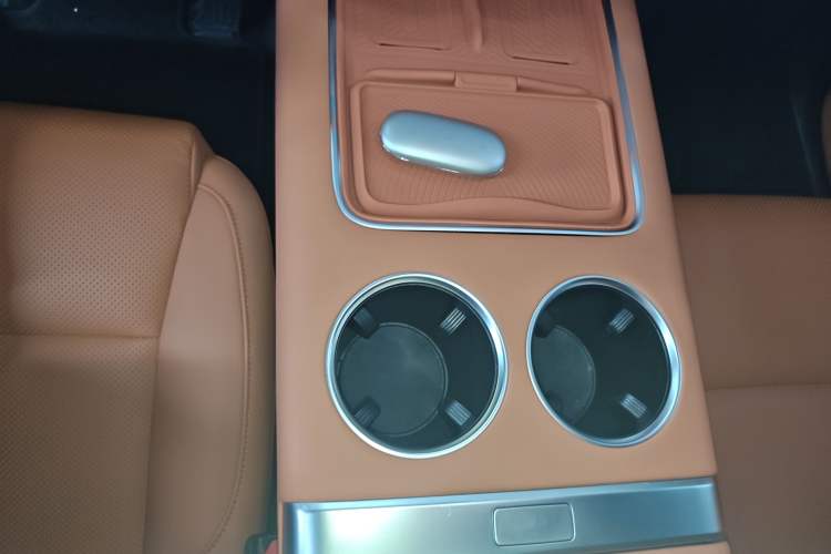 Used Li Auto L8 2024 Pro Model Gear Lever