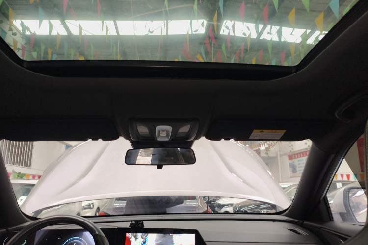 Used CHANGAN OSHAN X5 PLUS 2023 Revised 1.5T DCT Excellence Edition Headliner