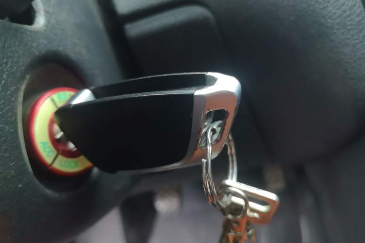 Used Volkswagen Polo 2011 1.4L Manual ZhiLe Edition