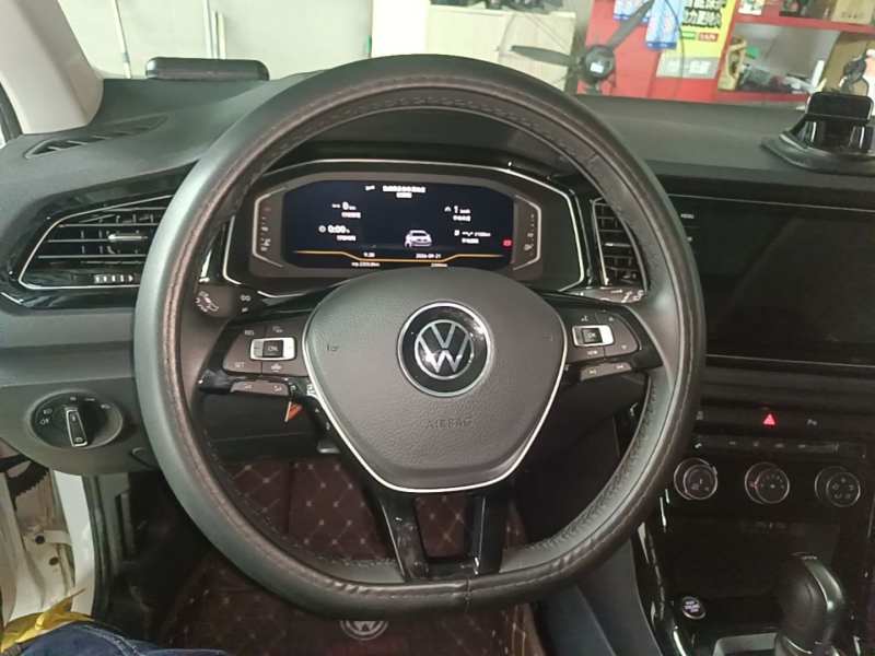Used Volkswagen T-ROC 2022 280TSI DSG Two-Wheel Drive Elite PLUS — 10