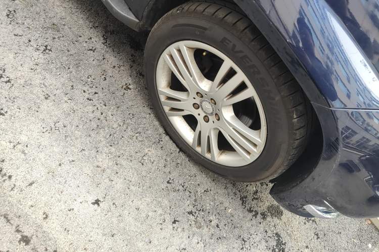 Used Mercedes-Benz GLK-Class 2013 GLK 300 4MATIC Fashion Model
