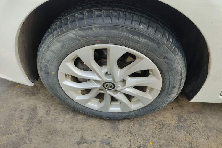 Used Nissan Sylphy 2019 1.6XV CVT Smart Connect Luxury Edition China VI Standard
