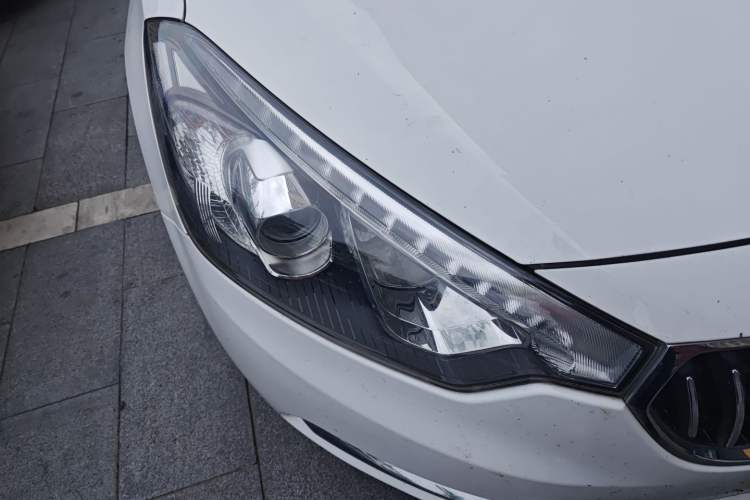 Used Kia K3 2013 1.6L Automatic GLS
