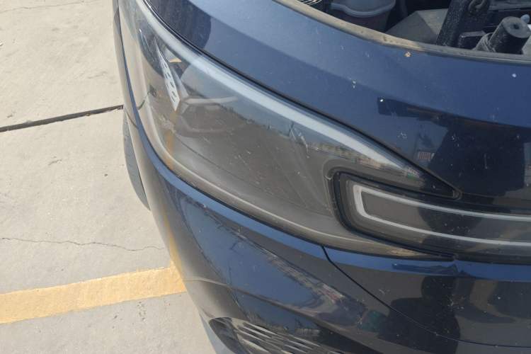 Used Volkswagen ID.6 CROZZ 2022 High-Performance PRIME Edition Right Front Headlight