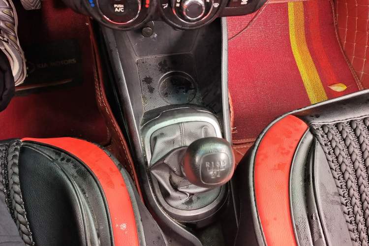 Used Kia K2 2011 Sedan 1.4L Manual Transmission GL
