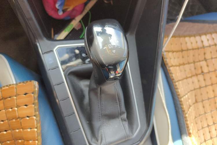 Used Volkswagen Lavida 2025 New Sharp 1.5L Outstanding New Edition Gear Lever