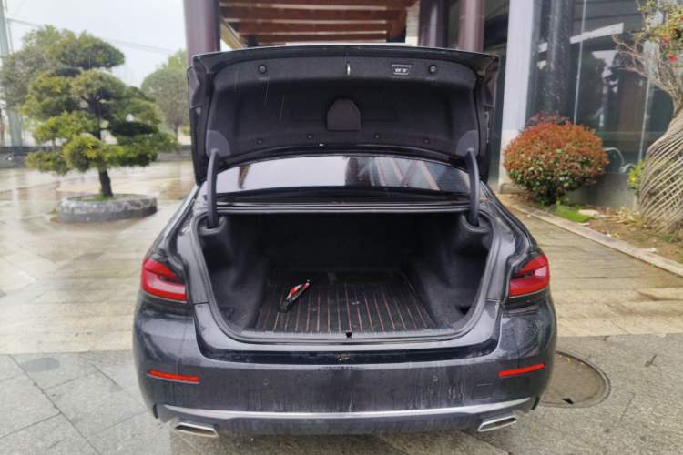 Used BMW 5 Series 2021 530Li Leading Luxury Package