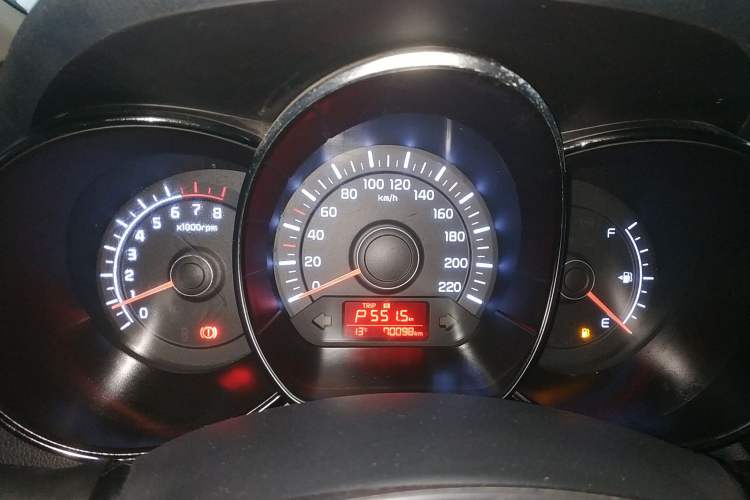 Used Kia K2 2015 Sedan 1.4L Automatic GLS