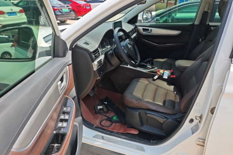 Used FORTHING Joyear X5 2017 Jingxiang Series 1.5T CVT Luxury Model
