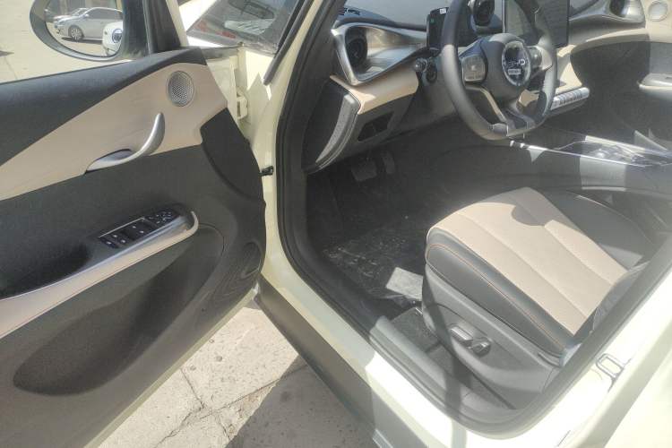 Used BYD Dolphin 2025 420km Free Edition Driver Seat