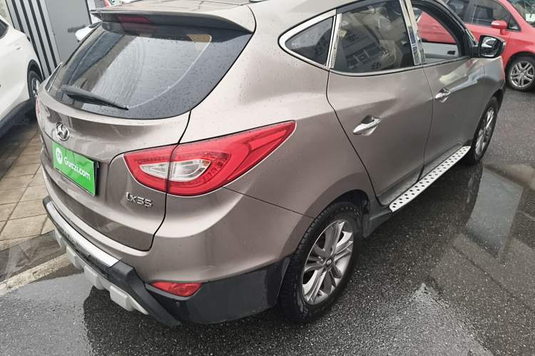 Used Hyundai ix35 2013 2.0L Automatic Two-Wheel Drive Smart GLS China IV Standard