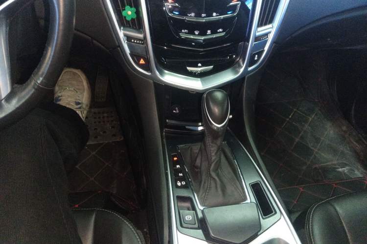 Used Cadillac SRX 2014 3.0L Comfort Model

