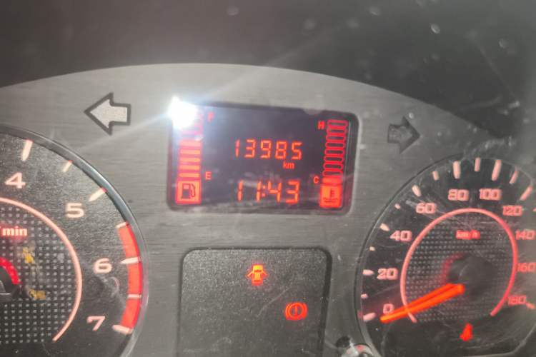 Used Wuling Hongguang V 2022 1.5L Jingqu Edition Electric-Assist LAR