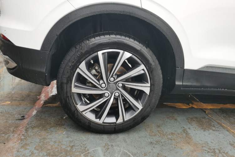 Used Geely Auto Coolray 2019 260T DCT Knight China VI Standard
