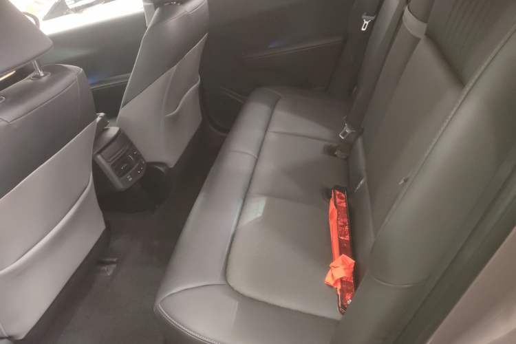 Used Toyota bZ3 2023 616 km Long-Range Premium
