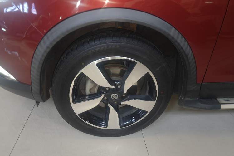 Used Nissan Qashqai 2017 2.0L CVT Smart Enjoyment Version China VI Standard Left Front Wheel Hub