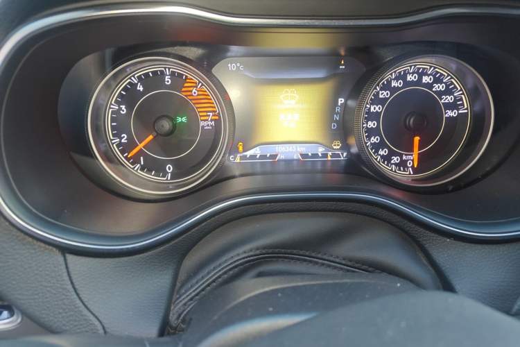 Used Jeep Cherokee 2020 2.0T Two-Wheel Drive Leading Edition