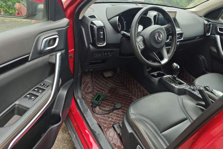 Used Dongfeng Aeolus AX4 2017 1.6L DCT Trendy Style
