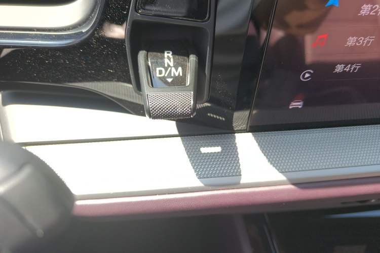 Used Porsche Cayenne 2024 Cayenne 3.0T Gear Lever