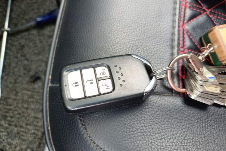 Used Honda Elysion 2016 2.4L Comfort Edition Vehicle Key