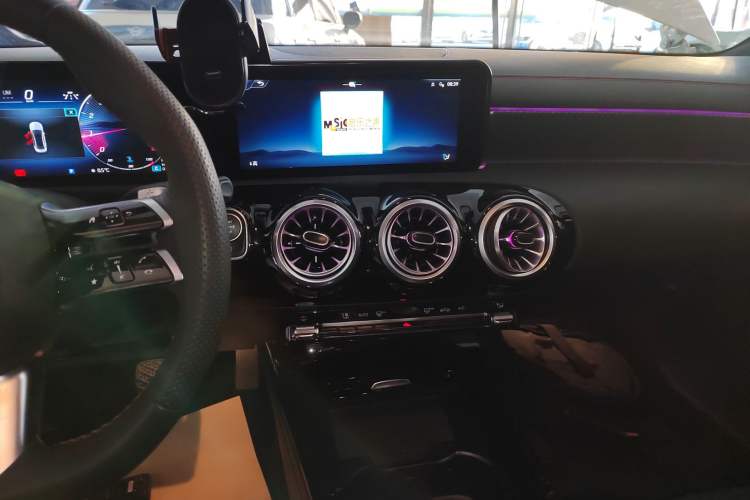 Used Mercedes-Benz A-Class 2024 A 200 L Fashion Model
