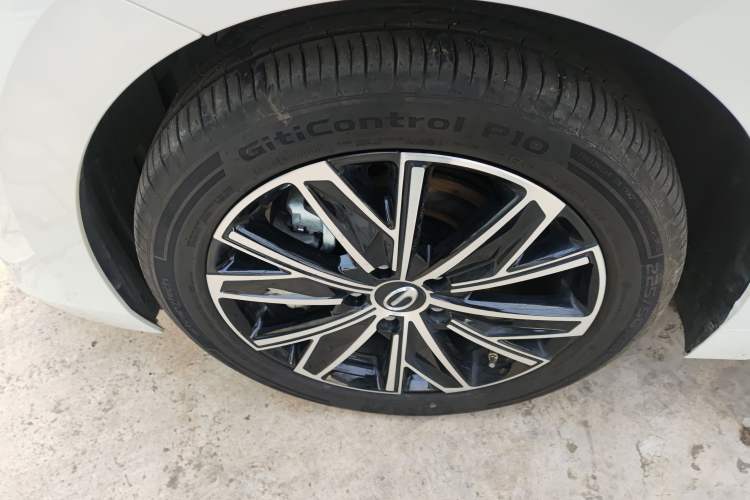 Used GAC Trumpchi Trumpchi E8 2024 Honor Series 2.0L Honor Edition