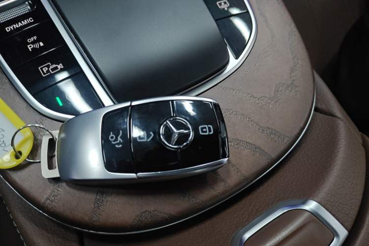 Used Mercedes-Benz E-Class 2023 E 300 L Luxury Model