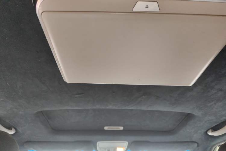 Used Honda Elysion 2012 2.4L VTi-S Prestige Edition Headliner