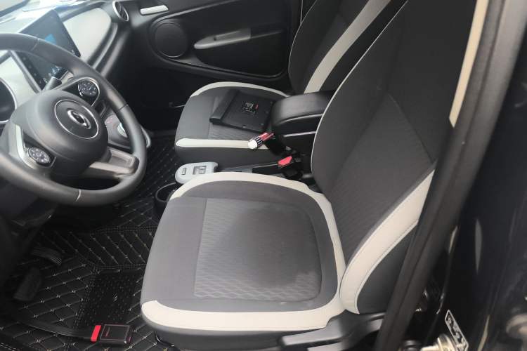 Used ORA Black Cat 2021 301km Cute Pet Edition
