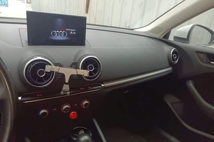 Used Audi A3 2014 Limousine 35 TFSI Automatic Advanced Model