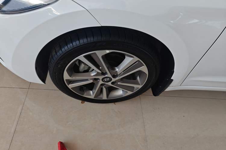 Used Hyundai Elantra (6th Generation / Lingdong) 2016 1.6L Automatic ZhiXuan – Elite Version