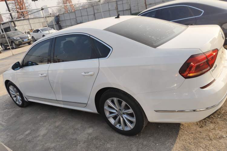 Used Volkswagen Passat 2016 330TSI DSG Luxury Edition