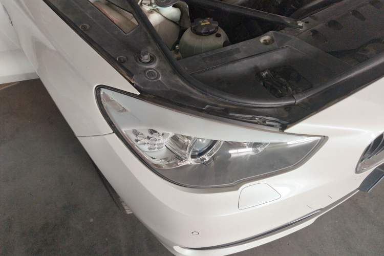 Used BMW 5 Series GT 2015 528i Leading Model Right Front Headlight