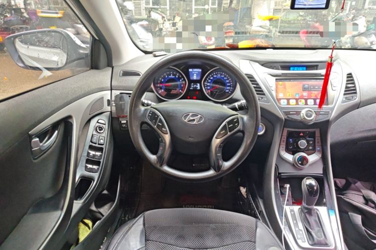 Used Hyundai Elantra (5th Generation / Langdong) 2015 1.6L Automatic Leading Model Steering Wheel