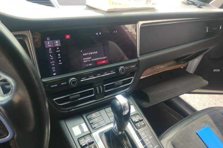 Used Porsche Macan 2018 Macan 2.0T