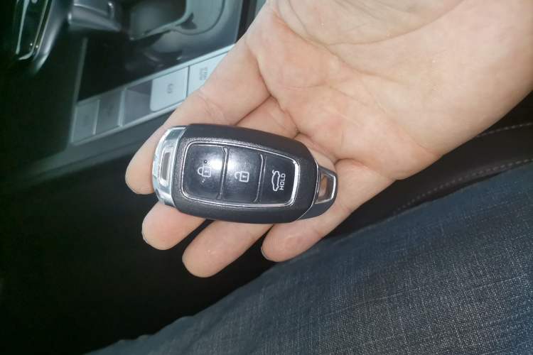 Used Hyundai Elantra 2021 1.5L CVT GLX Elite Edition
