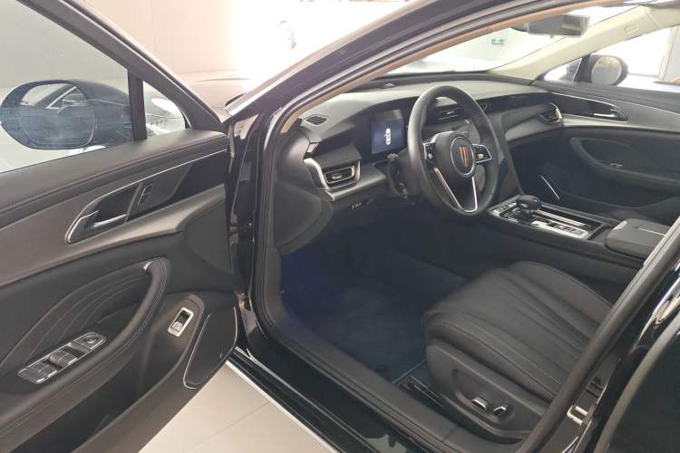 Used Hongqi H5 2024 1.5T DCT Smart Connect Flagship Edition Driver Seat