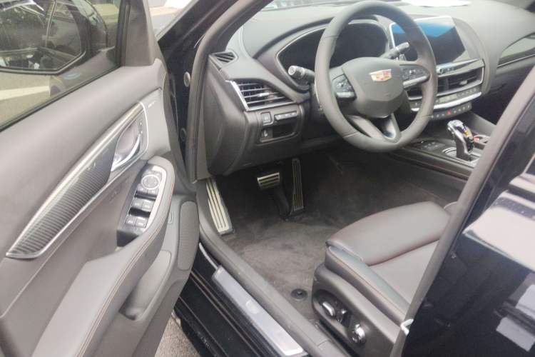 Used Cadillac CT5 2020 Revised 28T Platinum Sport Edition
