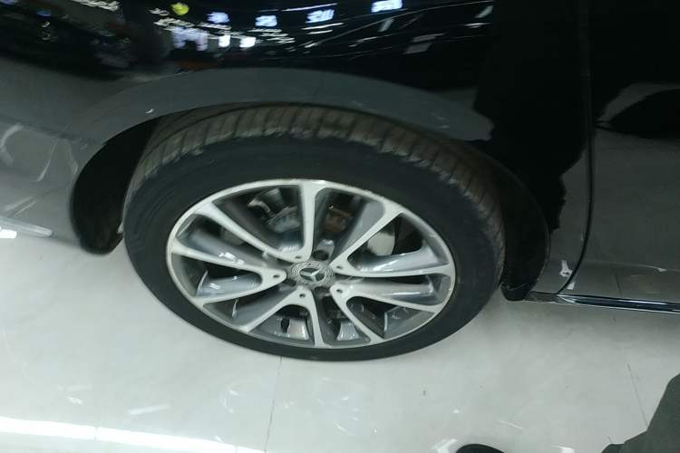 Used Mercedes-Benz E-Class 2016 E 300 L Stylish Model
