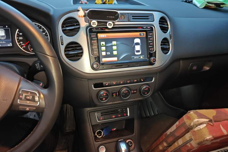 Used Volkswagen Tiguan 2015 2.0 TSI Automatic All-Wheel Drive Flagship Edition