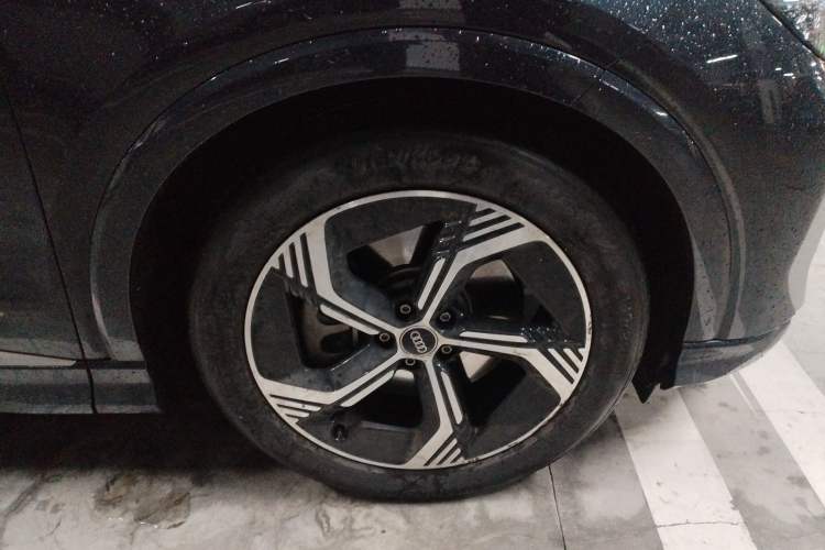 Used Audi Q4 e-tron 2023 50 e-tron quattro Visionary Edition