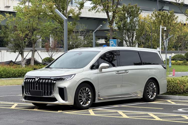 Used VOYAH Dream 2022 Low-Carbon Edition Dream+ Smart Enjoyment Package