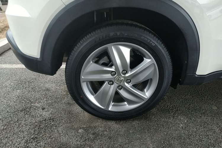 Used Honda Vezel 2022 1.5L CVT Elite Smart Edition