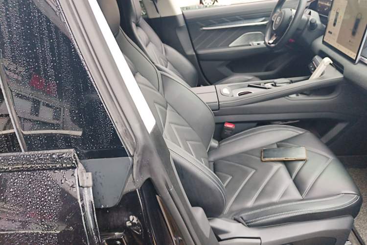 Used Zeekr 001 2023 YOU Edition 100 kWh
